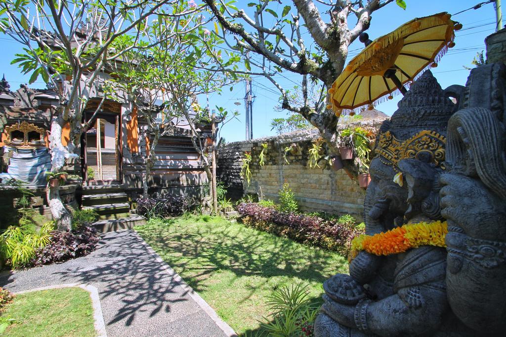 Kubu Taman Home Stay Ubud  Exterior photo